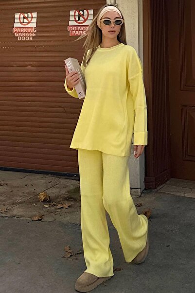 Swist طقم نسائي من سترة وبنطلون مضلع أصفر اللون