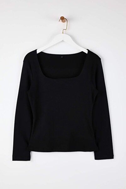 Trendyol Curve Black Ribbed Knitted Plus Size Blouse