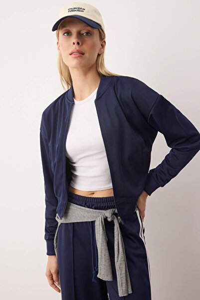 Trendyol Collection Marineblaue Taucher-/Scuba-Stoffjacke mit Taschen und Reißverschluss, gestrickte Sportjacke THMAW26SK00010