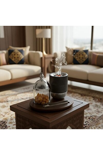 DIVA LADY طقم ضيافة فاخر من الخشب والزجاج بتفاصيل فضية لامعة 🤍