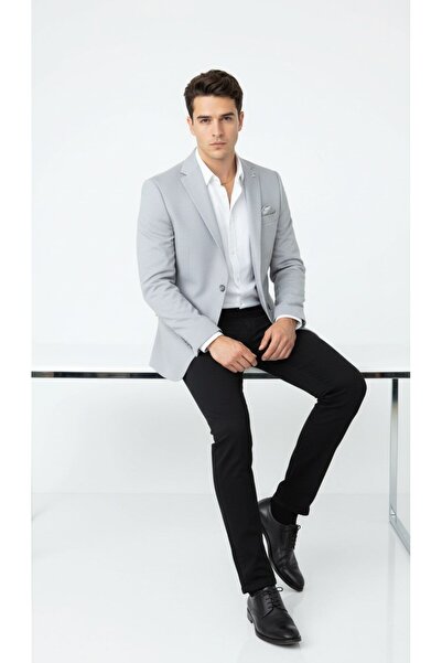 Plus Scorpion Ανδρικό μπλέιζερ σε ανοιχτό γκρι χρώμα – εφαρμοστό , Κομψό και ελαφρύ ύφασμα, με ένα κουμπί