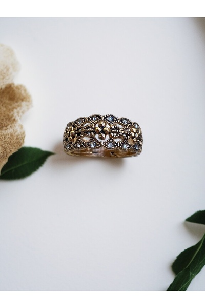 FAYRA ACCESSORIES Crystal Stone Embroidered Ring