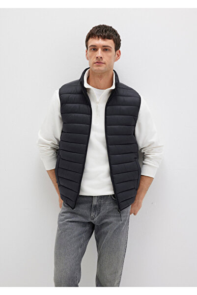 Mavi Black Puffer Vest Regular Fit / Regular Cut0110338-900