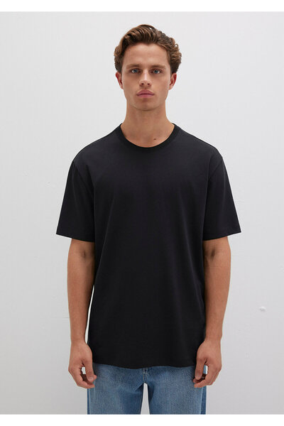 Mavi Μαύρο μπλουζάκι Basic Loose Fit / Loosely Comfortable Cut 066249-900