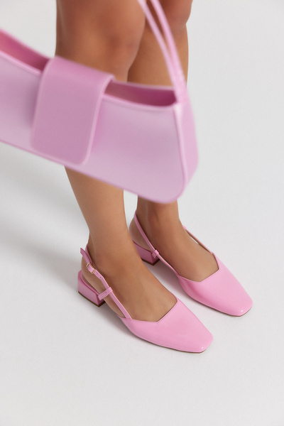 Capone Outfitters Rana nyitott hátú, tompa orrú, vastag sarkú lakkbőr női cipő