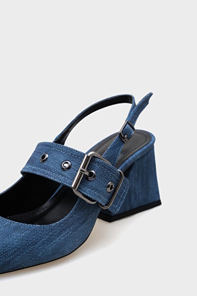 Capone Outfitters Detailní dámské boty na tlustém podpatku Riva s otevřenou zadní přezkou