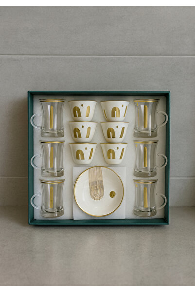 T99 طقم ضيافة فاخر – 18 قطعة بتصميم هندسي راقٍ