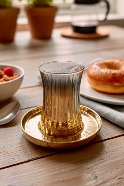 silvia home decor طقم شاي زجاجي مطلي بالتيتانيوم من موديل إليسيا مكون من 12 قطعة لـ 6 أشخاص - آمن في غسالة الأطباق