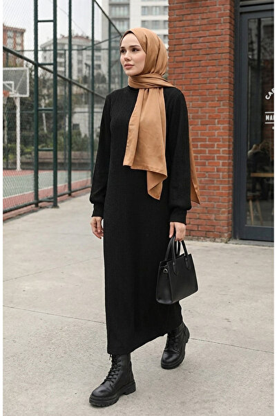 sefamerve Чорна сукня з високим коміром - 0196-03