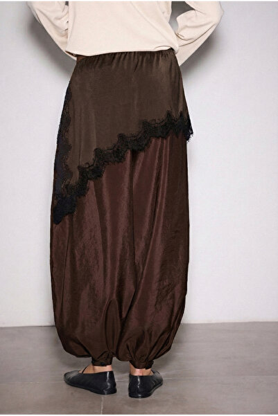 BABOKAH Dantelli Yan Yırtmaçlı Asimetrik Mini Jarse Etek