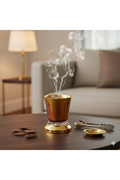 Dania مبخرة زجاجية بتصميم عصري مع قاعدة معدنية باللون الذهبي مقاس 9X11 سم