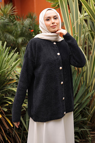 İmajButik سترة أنجورا ناعمة ذات ياقة دائرية باللون الأسود