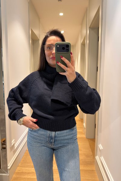 MAGARDE Double Collar Premium Knitwear Sweater - Dark Blue