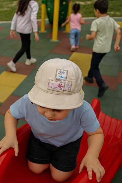 Kitti قبعة أطفال للبنات