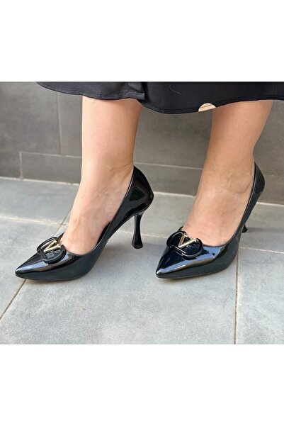 OEM حذاء أليور ذو الكعب العالي باللون الأسود