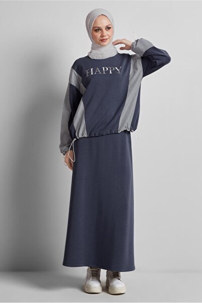 Alvina بدلة رياضية مع تنورة 45439