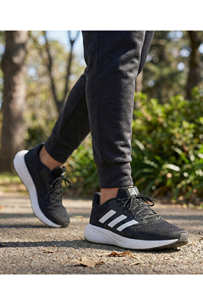 adidas حذاء الجري Response Runner U للجنسين