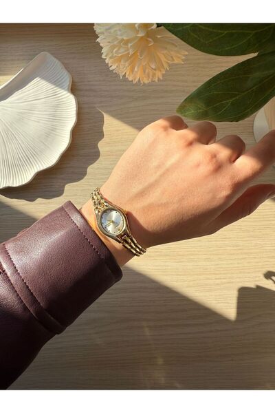 rubsey ساعة يد نسائية كلاسيكية بتصميم ريترو مينيمال بحبل مطرز، صغيرة الحجم، د...