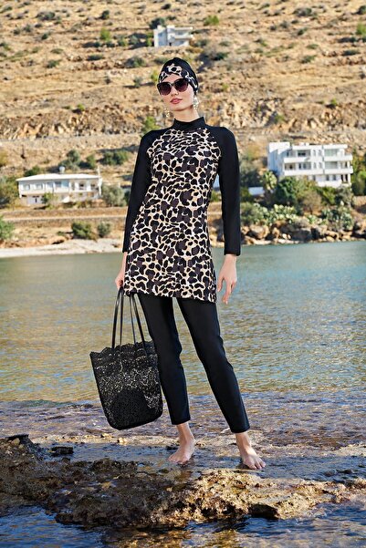 Ruko Maio 23126-1 Costum de baie complet cu mâneci raglan cu model leopard