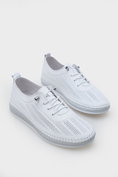 Capone Outfitters Torrie Genuine Leather Soft Comfort Sole Women's Ballerinas