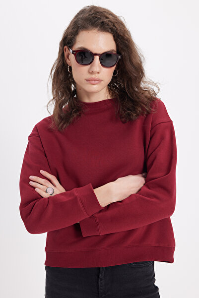 Tudors Women's Oversized Wide Cut Cotton Crew Neck Burgundy Sweatshirt