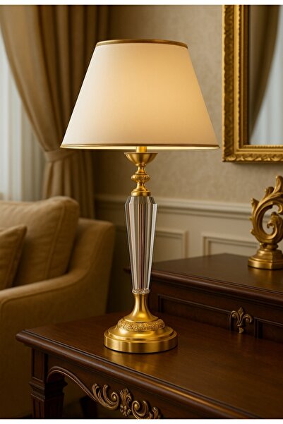 Lampada Amore Gold Kristal Metal Abajur - Gold Şeritli Krem