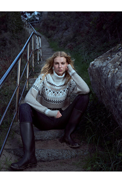 Koton X Şahika Ercümen - Pulover tricotat cu mâneci lungi și model cu gât roșu