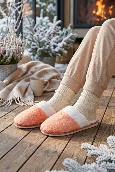 GEZER Kışlık Ev İçi Peluşlu Kadın Terlik