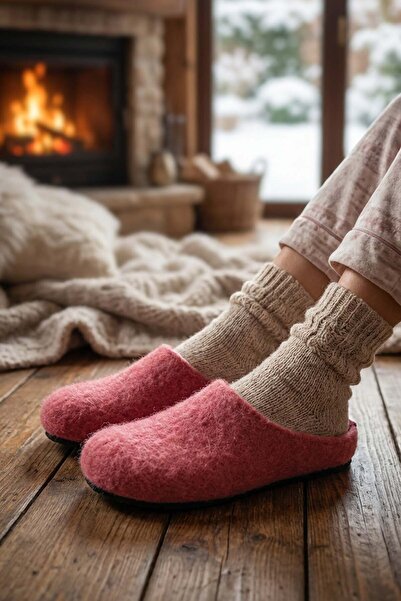 GEZER Kadın Kışlık Rahat Taban Keçe Ev Bahçe Terlik