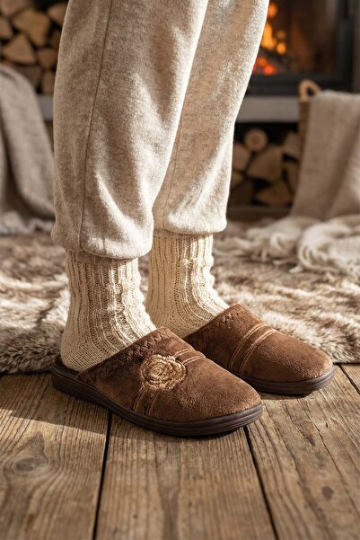 GEZER Women's Winter Pu Comfortable Sole Embroidered Design Home Garden Slippers