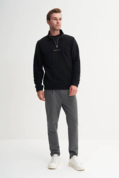 Cazador Regular Fit Thick Fleece Stand Collar Zippered Sweatshirt