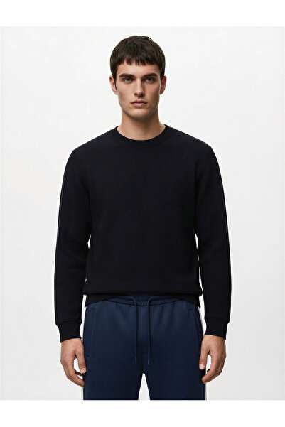 Koton Regular Fit Uzun Kollu Dokulu Basic Bisiklet Yaka Sweatshirt