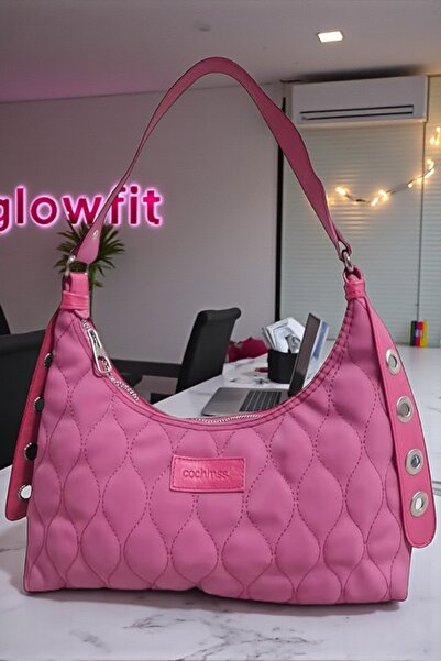 Glowfit Shine Your Shape Kadın Fuşyaa Kapitone Desenli Baget Omuz Çantası, Günlük Kullanıma Uygun El ve Omuz Çantası