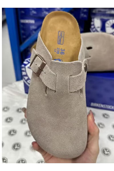 Genenic Boston Soft Footbed Suede Leather