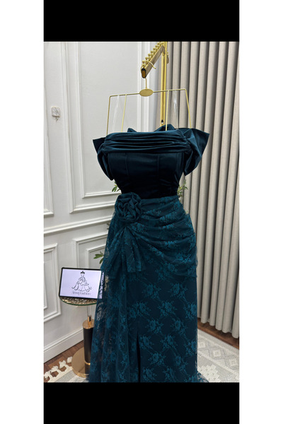 AREEJ FASHION Turquoise evening dress.