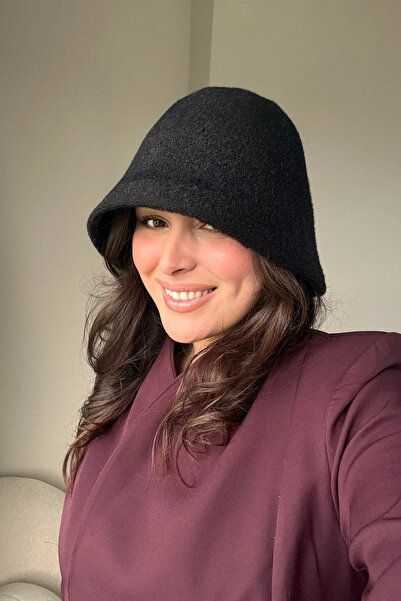 LEONAS Plain Plush Bucket Hat