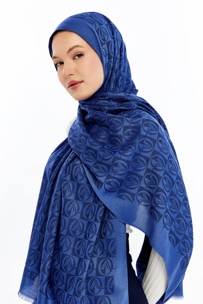 Valentino Orlandi Lana Dama Pattern Shawl