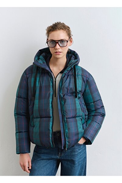 Mavi Water-Repellent Checkered Loose Fit Puffer Jacket