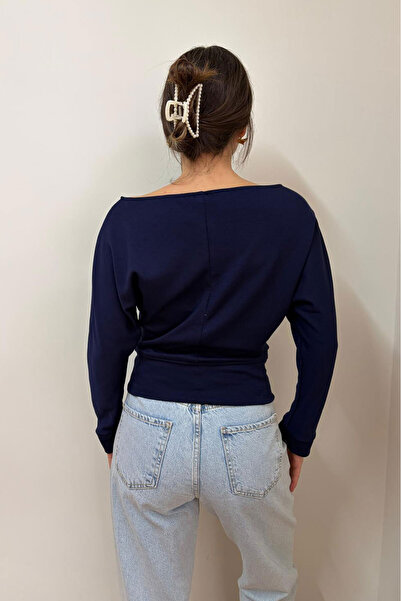 Nazline Women's Boat Neck Waist-Fitted Modal Fabric Blouse