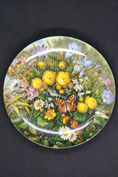 FÜRSTENBERG Series in the Lake 1989 Year Wild Beauties Porcelain Wall Plate 22 cm