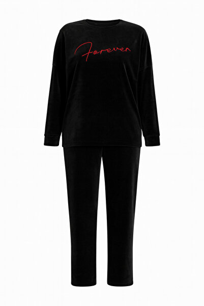 zahyat Women's black velvet pajamas with a "Forever" print - warmth and elegance