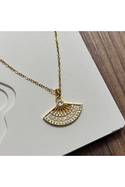 TURKAFONE قلادة ذهبية بيضاء اللون