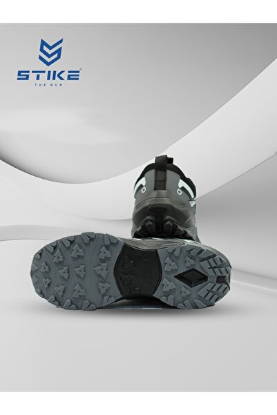 Stike Running Shoe