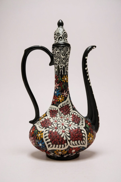 STORESZA El Yapımı 30Cm Kabartma ve Dantel İşçiliği Narin İbrik Çini Vazo