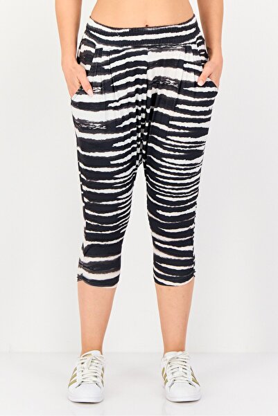 Nike Women Sportswear Fit Outdoor Pants, Multicolor