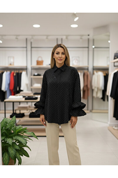 Volupta Shirt with ruffles and pebbles