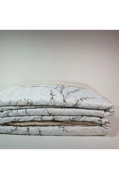 Reiashn Floria compressed bedspread, beige winter color, single and a half size