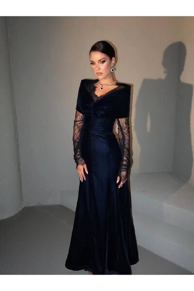 Rahibhdresses Elegant dark navy velvet evening dress with lace sleeves