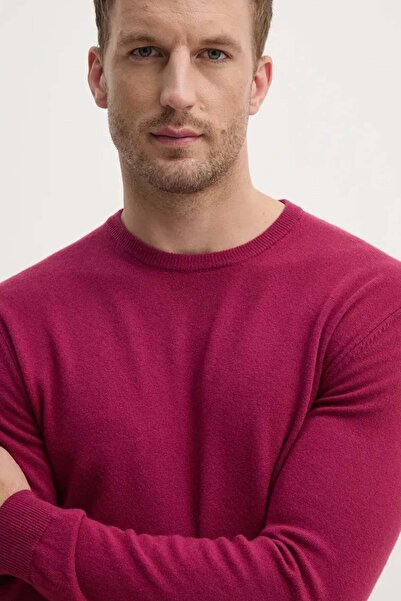 United Colors of Benetton Men's Burgundy Sweater Model Code: (124A1002U1G3415L)