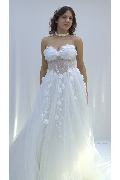 ÇİSEM MODA TRANSPARAN BEL DETAYLI 3D ÇİÇEK İŞLEMELİ STRAPLEZ A KESİM HELEN GE...